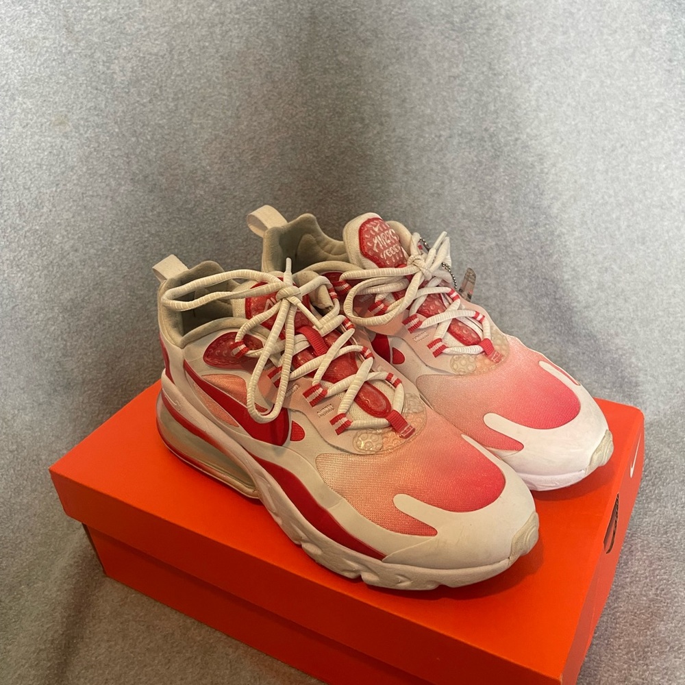 Red Nikes - Picture 3 of 4